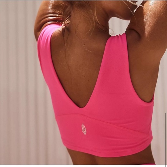 NWOT Free People Movement Never Better Crop - Picture 3 of 8